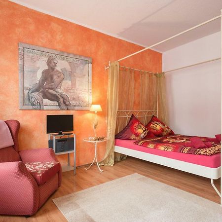 Ferienwohnung Residenz Bis 6 Gaeste , Ferienwohnung Dresden Bis 4 Gaeste, Ferienwohnung Elbflorenz Bis 2 Gaeste Extérieur photo