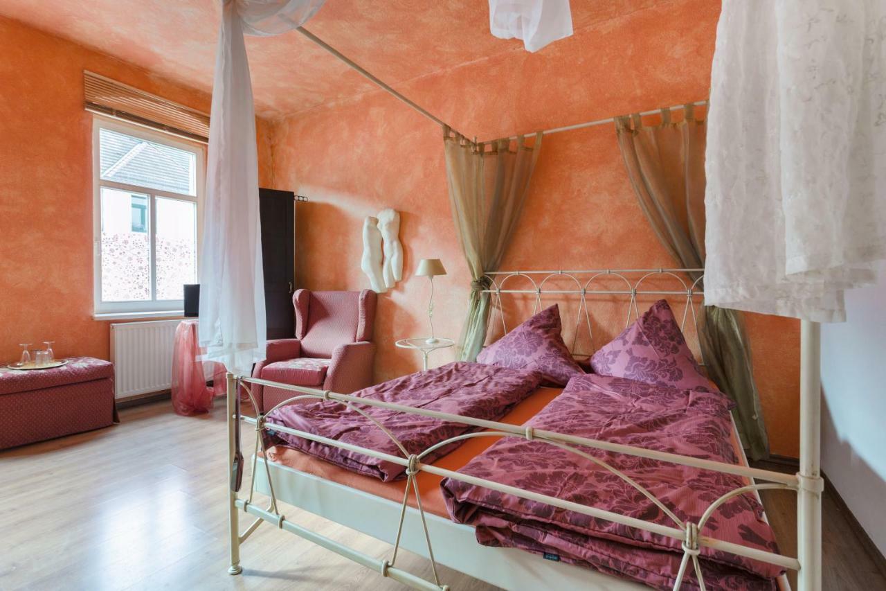 Ferienwohnung Residenz Bis 6 Gaeste , Ferienwohnung Dresden Bis 4 Gaeste, Ferienwohnung Elbflorenz Bis 2 Gaeste Extérieur photo