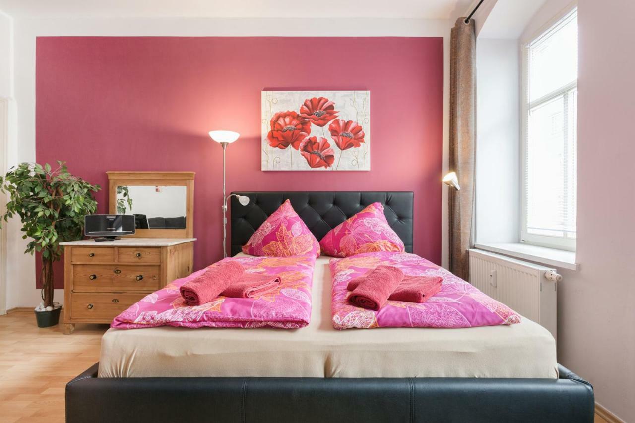 Ferienwohnung Residenz Bis 6 Gaeste , Ferienwohnung Dresden Bis 4 Gaeste, Ferienwohnung Elbflorenz Bis 2 Gaeste Extérieur photo