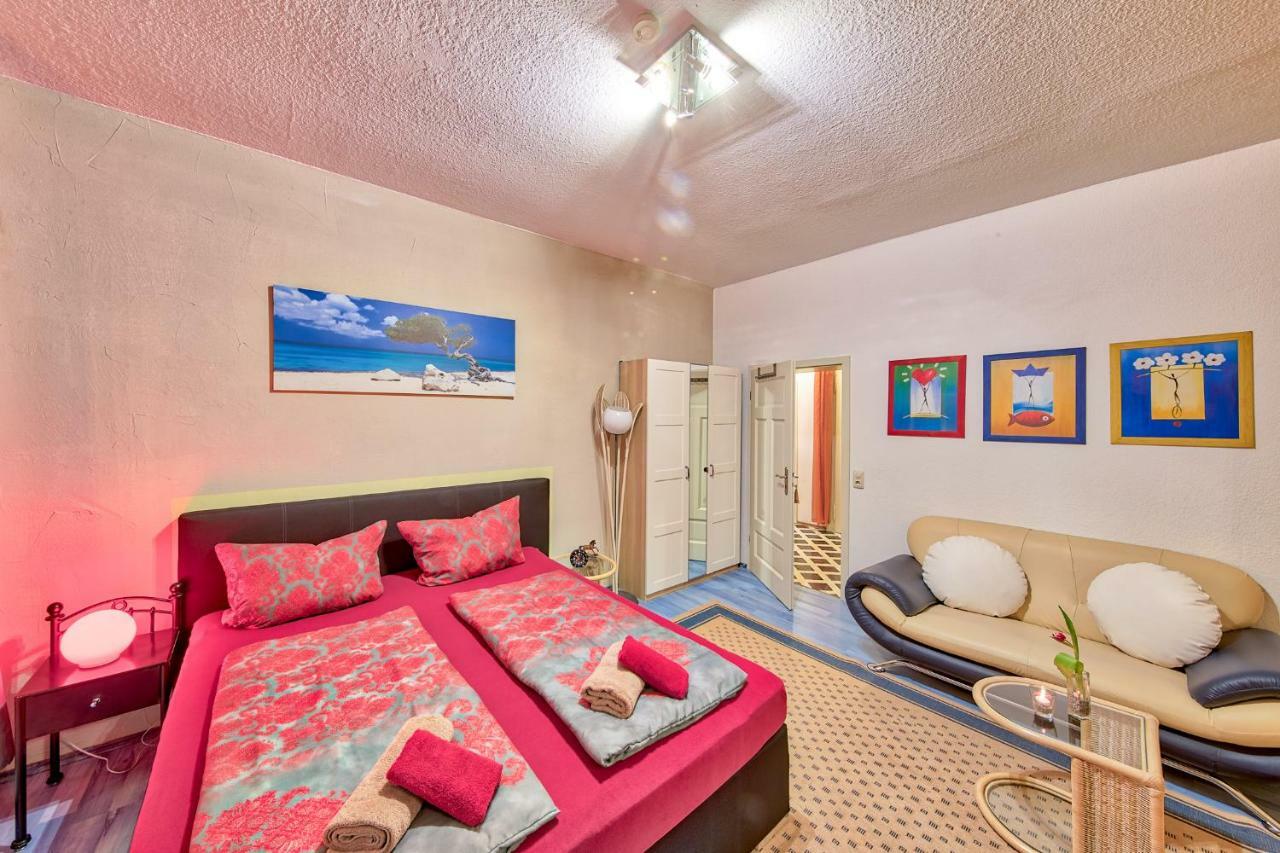 Ferienwohnung Residenz Bis 6 Gaeste , Ferienwohnung Dresden Bis 4 Gaeste, Ferienwohnung Elbflorenz Bis 2 Gaeste Extérieur photo